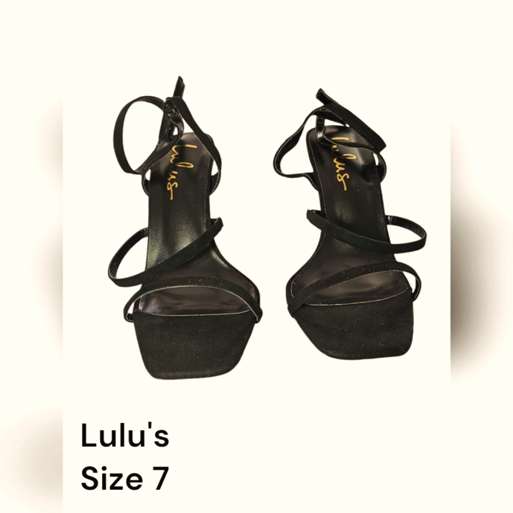 Lulu's Black Heels